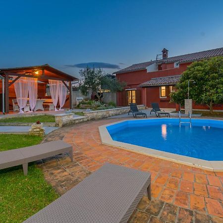 Villa Carla With Private Pool & Kids Playground - Pet Friendly Mutvoran Exterior photo