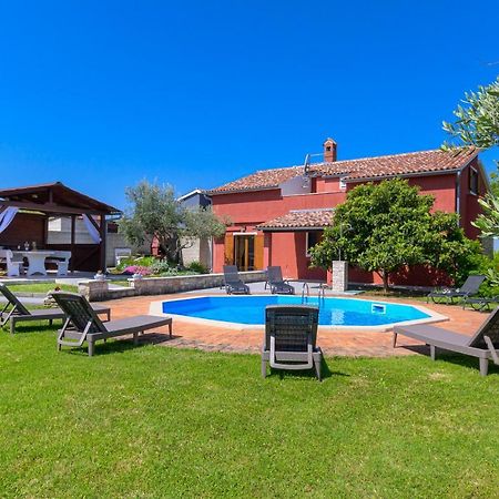 Villa Carla With Private Pool & Kids Playground - Pet Friendly Mutvoran Exterior photo