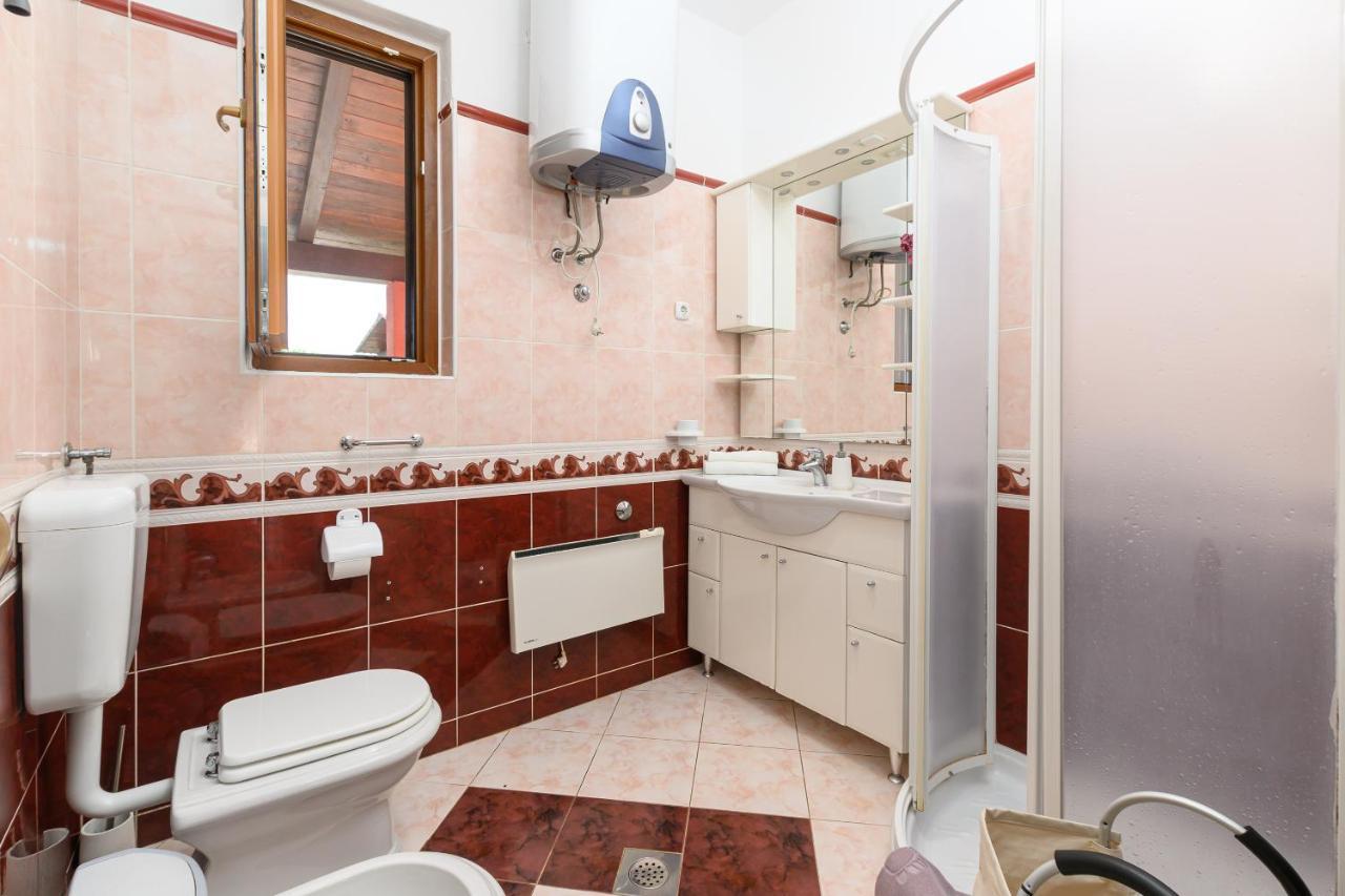 Villa Carla With Private Pool & Kids Playground - Pet Friendly Mutvoran Exterior photo
